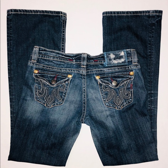 MEK Denim - MEK Jeans.
